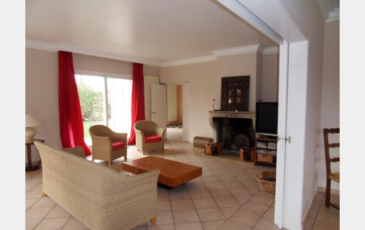 Immobilier des Deux Rives : Maison / Villa | CHARBONNIERES-LES-BAINS (69260) | 300 m2 | 925 000 € 