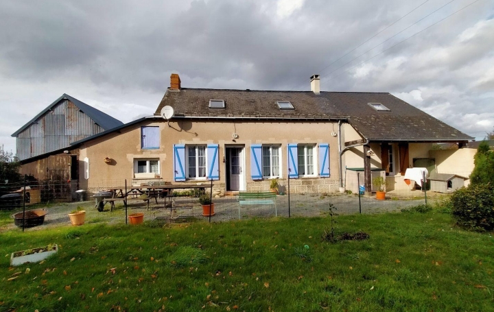 Maison de village   SAINT-AUBIN-DU-DESERT  100 m2 101 000 € 