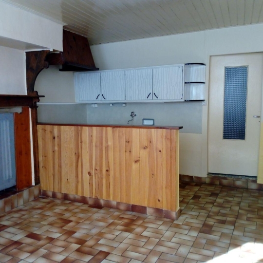  Immobilier des Deux Rives : Maison / Villa | VILLAINES-LA-JUHEL (53700) | 81 m2 | 425 € 