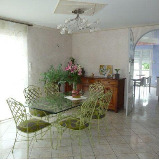  Immobilier des Deux Rives : Appartement | VILLAINES-LA-JUHEL (53700) | 235 m2 | 750 € 