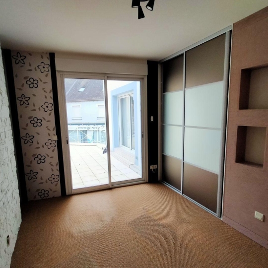  Immobilier des Deux Rives : Appartement | VILLAINES-LA-JUHEL (53700) | 235 m2 | 750 € 