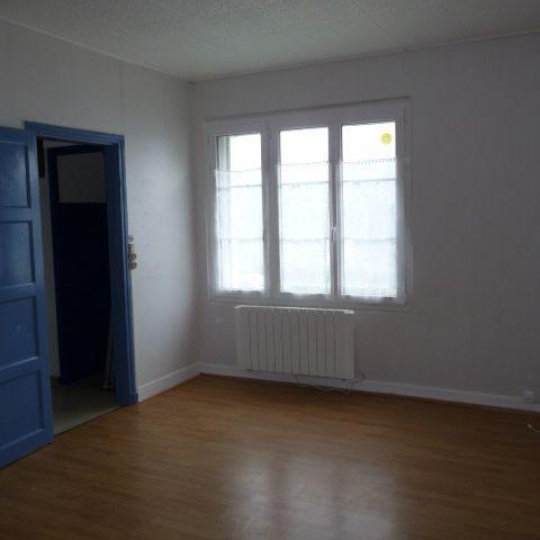  Immobilier des Deux Rives : House | VILLAINES-LA-JUHEL (53700) | 63 m2 | 410 € 