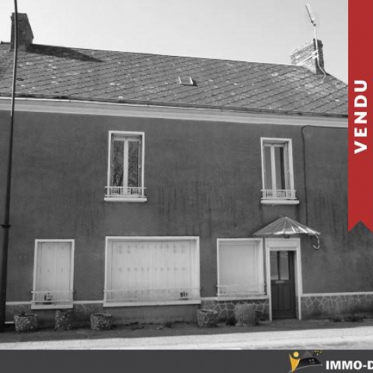 Immobilier des Deux Rives : Maison / Villa | CHAMPGENETEUX (53160) | 94.00m2 | 28 000 € 