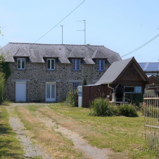  Immobilier des Deux Rives : Maison / Villa | VILLAINES-LA-JUHEL (53700) | 120 m2 | 75 000 € 