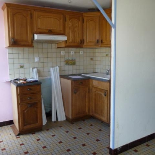  Immobilier des Deux Rives : Maison / Villa | VILLAINES-LA-JUHEL (53700) | 120 m2 | 75 000 € 