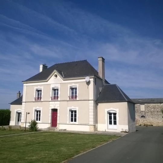  Immobilier des Deux Rives : Maison / Villa | SAINT-CYR-EN-PAIL (53140) | 145 m2 | 312 000 € 