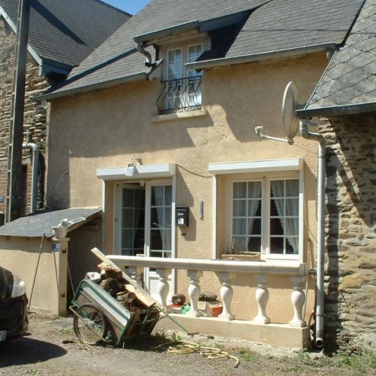  Immobilier des Deux Rives : Maison / Villa | JAVRON-LES-CHAPELLES (53250) | 118 m2 | 60 000 € 