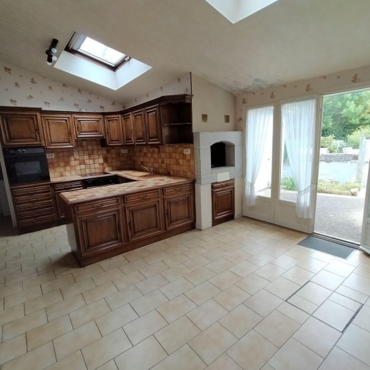  Immobilier des Deux Rives : Maison / Villa | VILLAINES-LA-JUHEL (53700) | 107 m2 | 90 500 € 