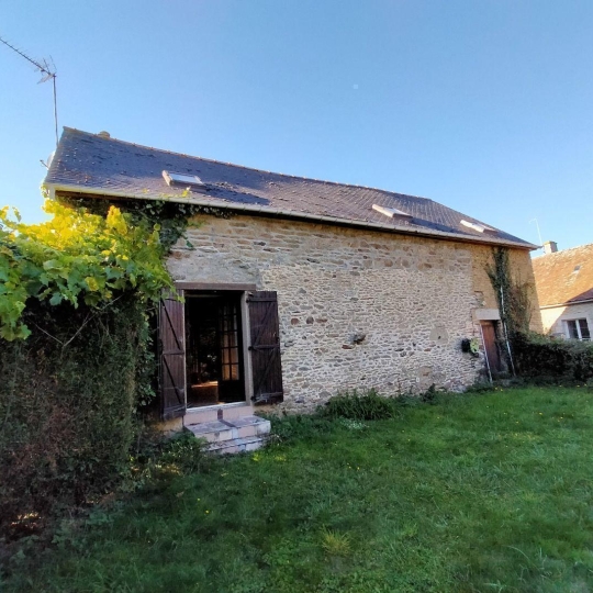  Immobilier des Deux Rives : Maison / Villa | CHAMPFREMONT (53370) | 134 m2 | 106 000 € 