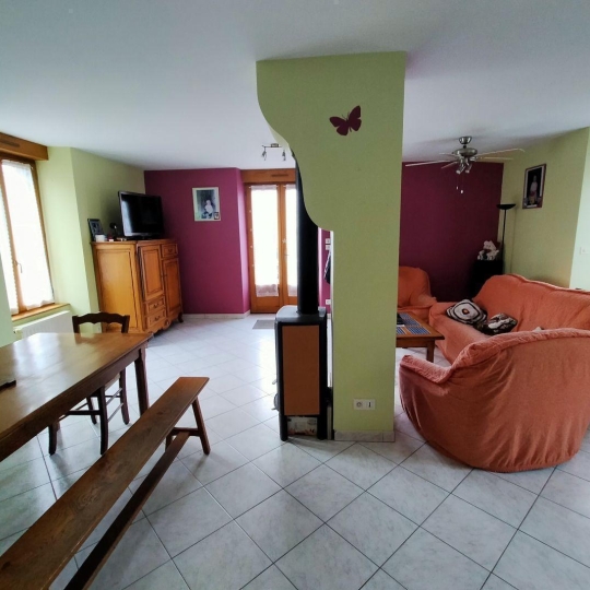  Immobilier des Deux Rives : Maison / Villa | CHAMPGENETEUX (53160) | 160 m2 | 137 000 € 