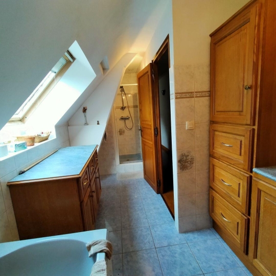  Immobilier des Deux Rives : House | CHAMPGENETEUX (53160) | 160 m2 | 137 000 € 