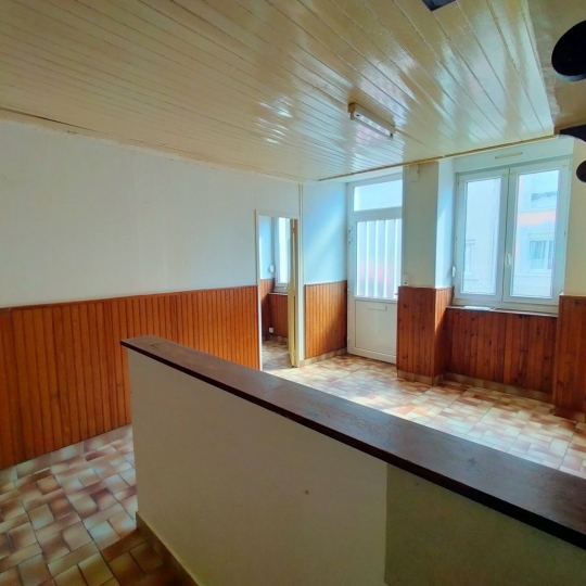  Immobilier des Deux Rives : Maison / Villa | VILLAINES-LA-JUHEL (53700) | 126 m2 | 96 000 € 
