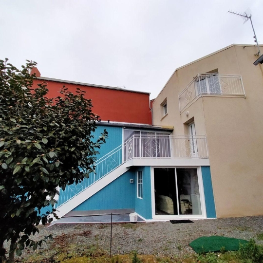 Immobilier des Deux Rives : Maison / Villa | VILLAINES-LA-JUHEL (53700) | 290.00m2 | 198 000 € 