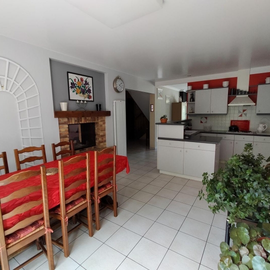  Immobilier des Deux Rives : Maison / Villa | VILLAINES-LA-JUHEL (53700) | 168 m2 | 291 200 € 