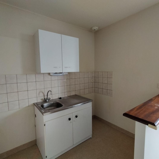  Immobilier des Deux Rives : Appartement | VILLAINES-LA-JUHEL (53700) | 70 m2 | 60 000 € 