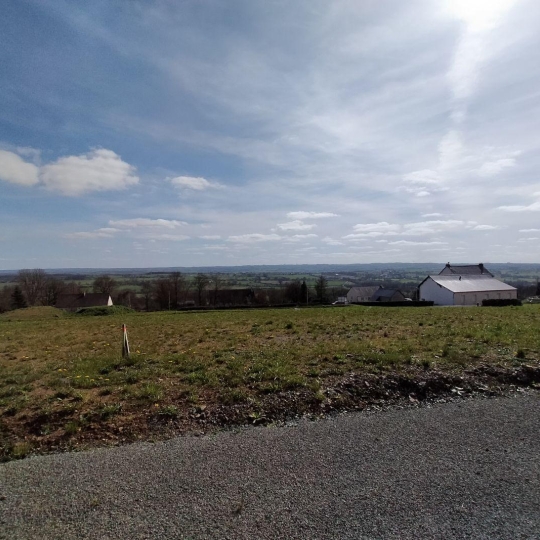 Immobilier des Deux Rives : Terrain | CRENNES-SUR-FRAUBEE (53700) | m2 | 12 800 € 