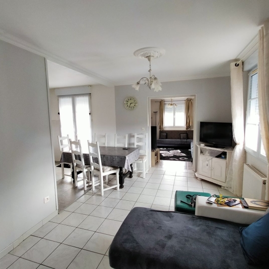  Immobilier des Deux Rives : Maison / Villa | VILLAINES-LA-JUHEL (53700) | 110 m2 | 178 000 € 