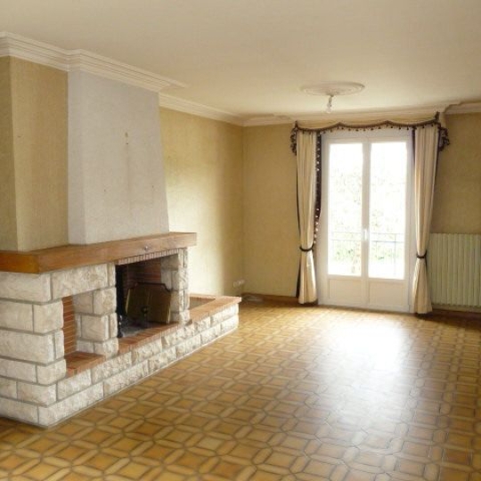  Immobilier des Deux Rives : Maison / Villa | VILLAINES-LA-JUHEL (53700) | 115 m2 | 85 500 € 