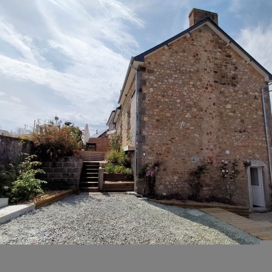  Immobilier des Deux Rives : Maison / Villa | VILLAINES-LA-JUHEL (53700) | 135 m2 | 183 000 € 