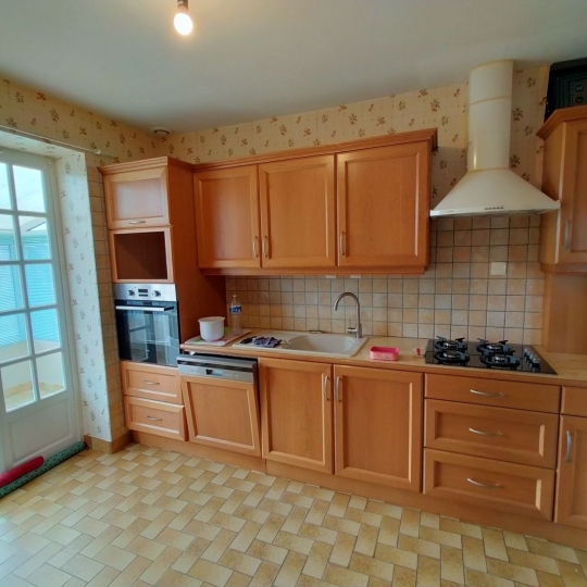  Immobilier des Deux Rives : Maison / Villa | COURCITE (53700) | 87 m2 | 96 000 € 