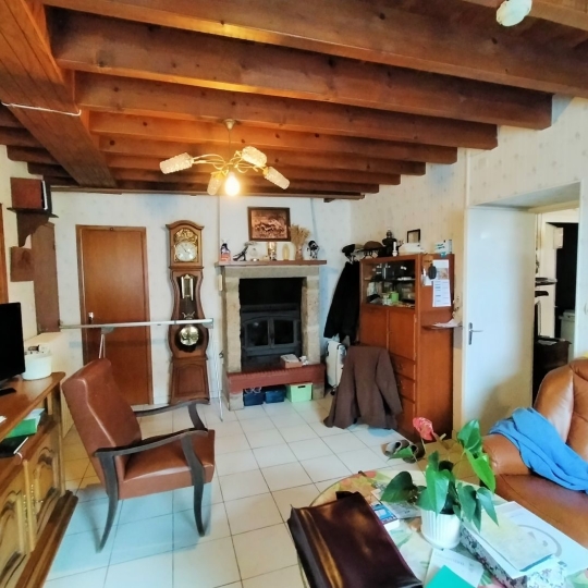  Immobilier des Deux Rives : House | SAINT-AUBIN-DU-DESERT (53700) | 146 m2 | 117 000 € 