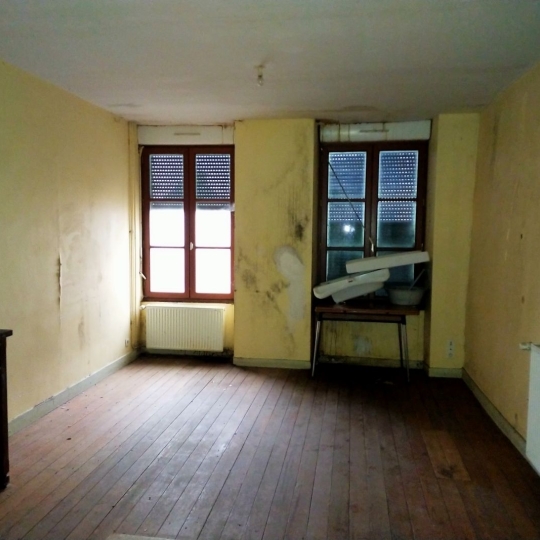  Immobilier des Deux Rives : Maison / Villa | VILLAINES-LA-JUHEL (53700) | 180 m2 | 90 500 € 