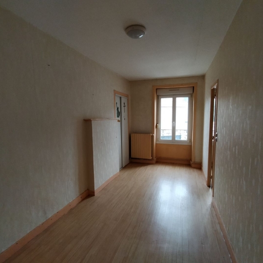  Immobilier des Deux Rives : Maison / Villa | VILLAINES-LA-JUHEL (53700) | 165 m2 | 96 000 € 