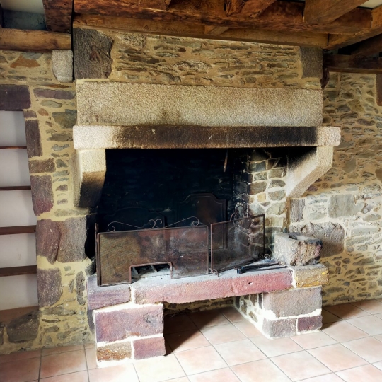  Immobilier des Deux Rives : House | SOUGE-LE-GANELON (72130) | 170 m2 | 142 000 € 