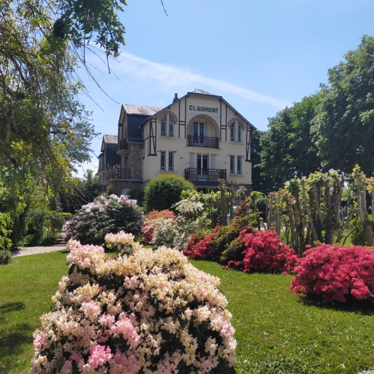  Immobilier des Deux Rives : Domaines / Propriétés | BAGNOLES-DE-L'ORNE (61140) | 900 m2 | 878 800 € 