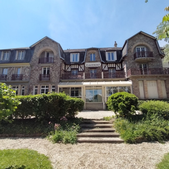 Immobilier des Deux Rives : Domaines / Propriétés | BAGNOLES-DE-L'ORNE (61140) | 900.00m2 | 878 800 € 