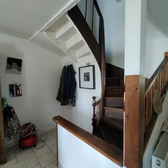  Immobilier des Deux Rives : Maison / Villa | SILLE-LE-GUILLAUME (72140) | 217 m2 | 142 000 € 
