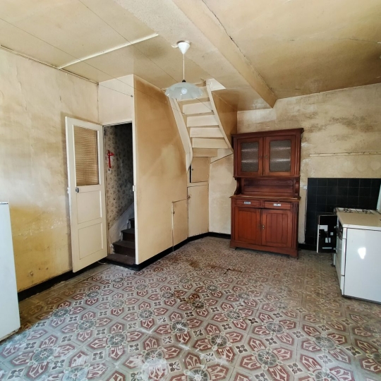  Immobilier des Deux Rives : Maison / Villa | LA CHAPELLE-AU-RIBOUL (53440) | 100 m2 | 29 000 € 