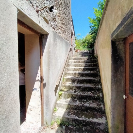  Immobilier des Deux Rives : Maison / Villa | LA CHAPELLE-AU-RIBOUL (53440) | 100 m2 | 29 000 € 