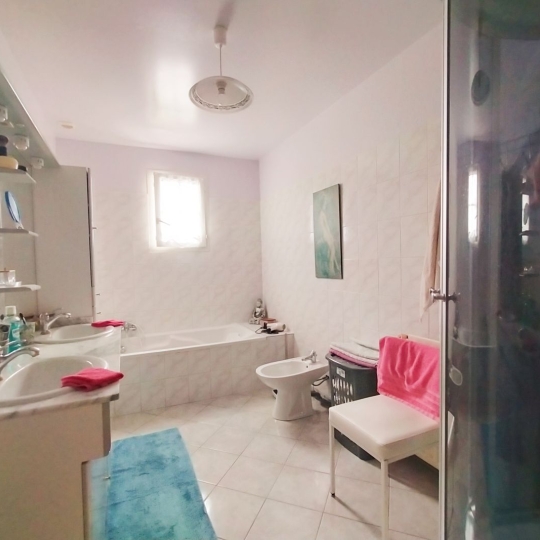 Immobilier des Deux Rives : House | VILLAINES-LA-JUHEL (53700) | 98 m2 | 178 000 €   Immobilier des Deux Rives : House | VILLAINES-LA-JUHEL (53700) | 98 m2 | 178 000 €