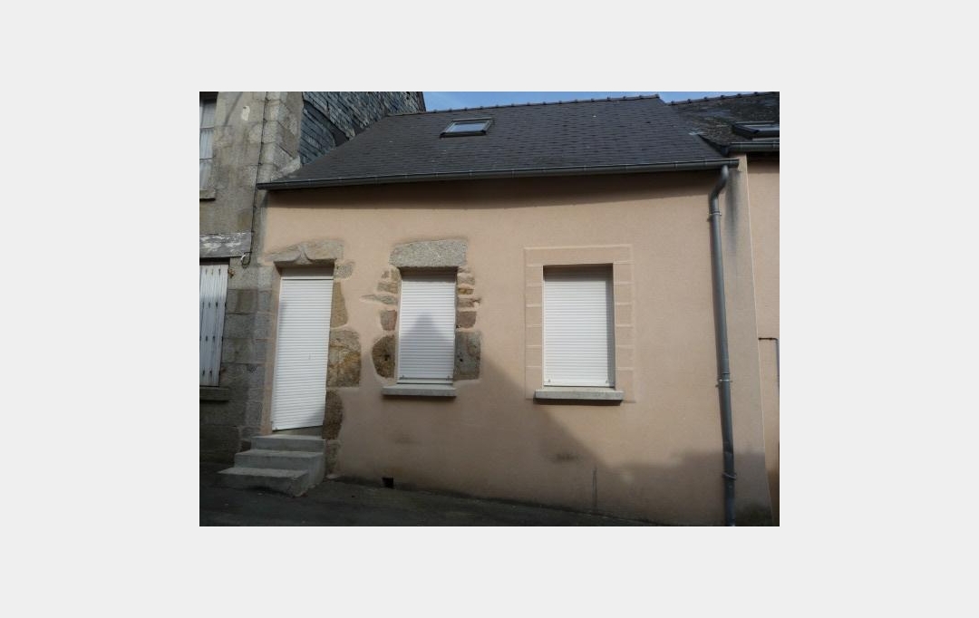 Immobilier des Deux Rives : House | VILLAINES-LA-JUHEL (53700) | 82 m2 | 400 € 