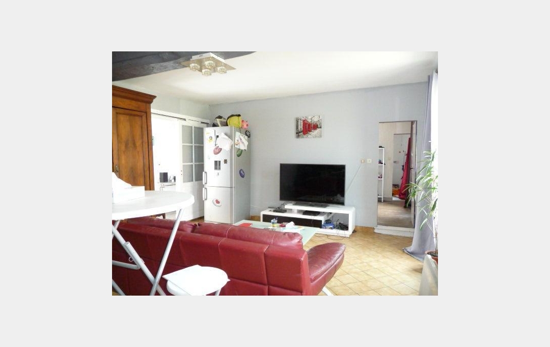 Immobilier des Deux Rives : Maison / Villa | LASSAY-LES-CHATEAUX (53110) | 72 m2 | 111 000 € 