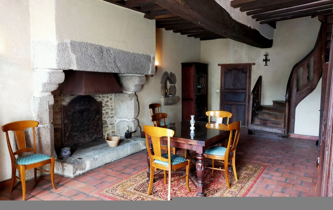 Immobilier des Deux Rives : Maison / Villa | COURCITE (53700) | 200 m2 | 122 000 € 