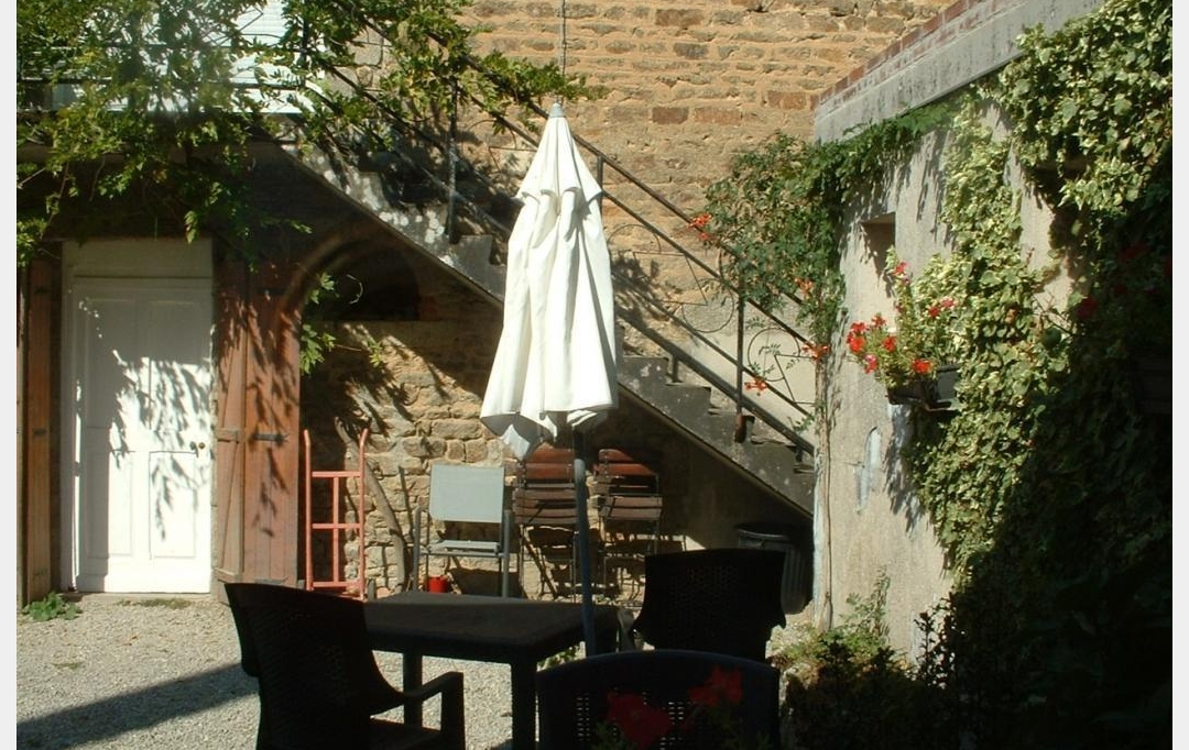 Immobilier des Deux Rives : Maison / Villa | SAINT-PIERRE-DES-NIDS (53370) | 321 m2 | 198 000 € 