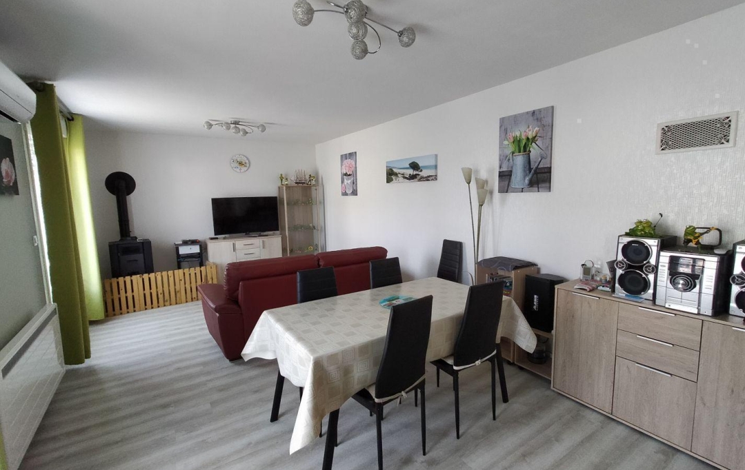 Immobilier des Deux Rives : House | COURCITE (53700) | 88 m2 | 135 000 € 