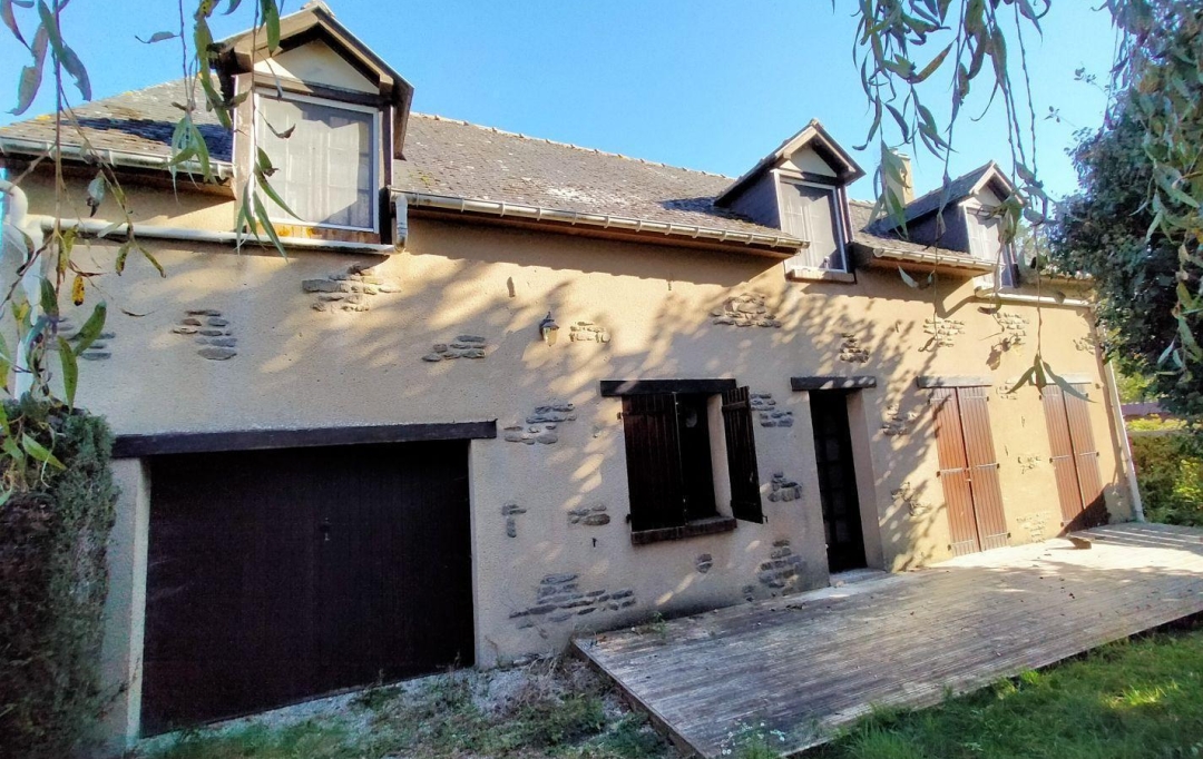 Immobilier des Deux Rives : Maison / Villa | CHAMPFREMONT (53370) | 134 m2 | 106 000 € 