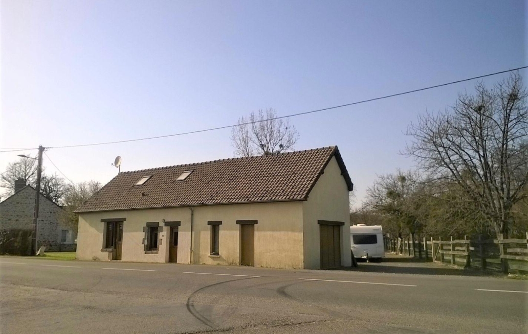 Immobilier des Deux Rives : Maison / Villa | GESVRES (53370) | 70 m2 | 64 000 € 
