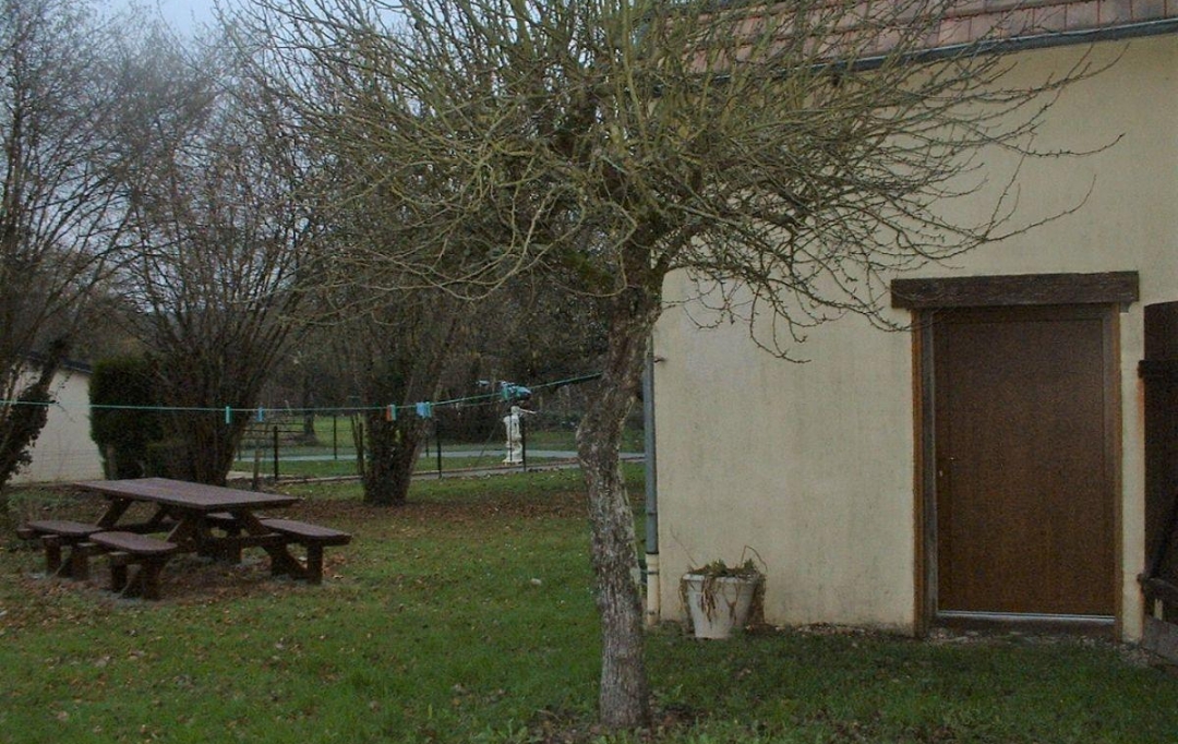 Immobilier des Deux Rives : Maison / Villa | GESVRES (53370) | 70 m2 | 64 000 € 