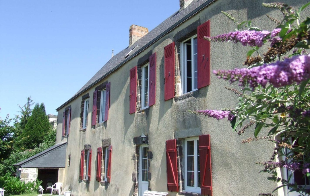 Immobilier des Deux Rives : House | SAINT-PAUL-LE-GAULTIER (72130) | 196 m2 | 218 400 € 