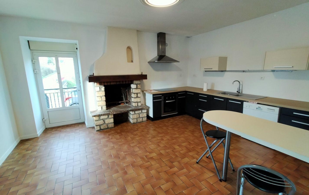 Immobilier des Deux Rives : Maison / Villa | AVERTON (53700) | 83 m2 | 65 000 € 