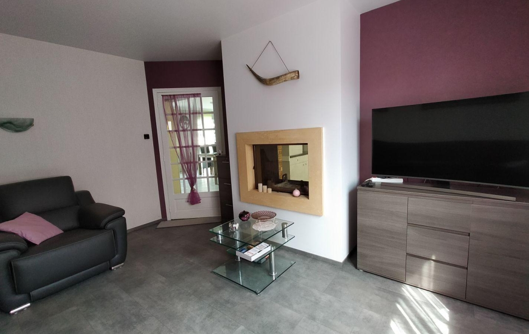 Immobilier des Deux Rives : Maison / Villa | VILLAINES-LA-JUHEL (53700) | 168 m2 | 280 800 € 