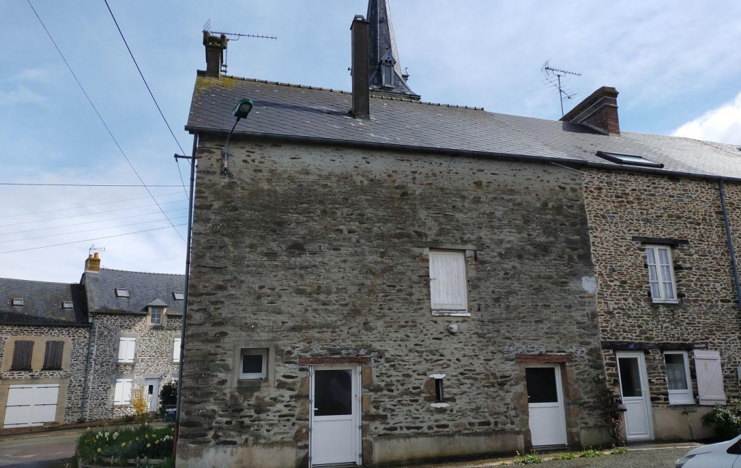 Immobilier des Deux Rives : Maison / Villa | JAVRON-LES-CHAPELLES (53250) | 80 m2 | 38 600 € 