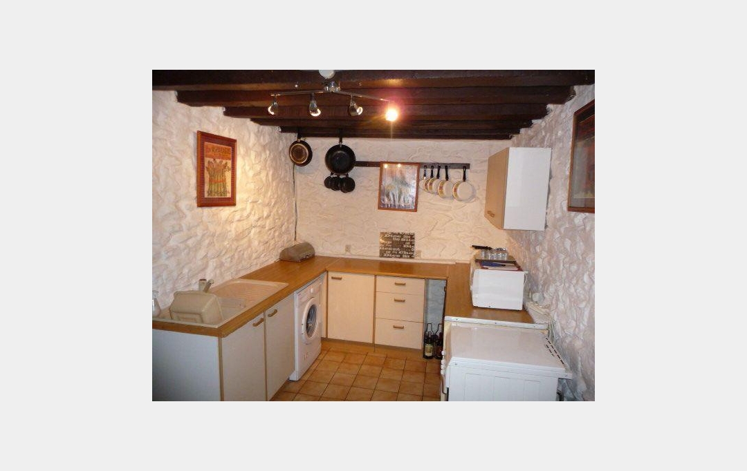 Immobilier des Deux Rives : Maison / Villa | VILLEPAIL (53250) | 65 m2 | 70 000 € 