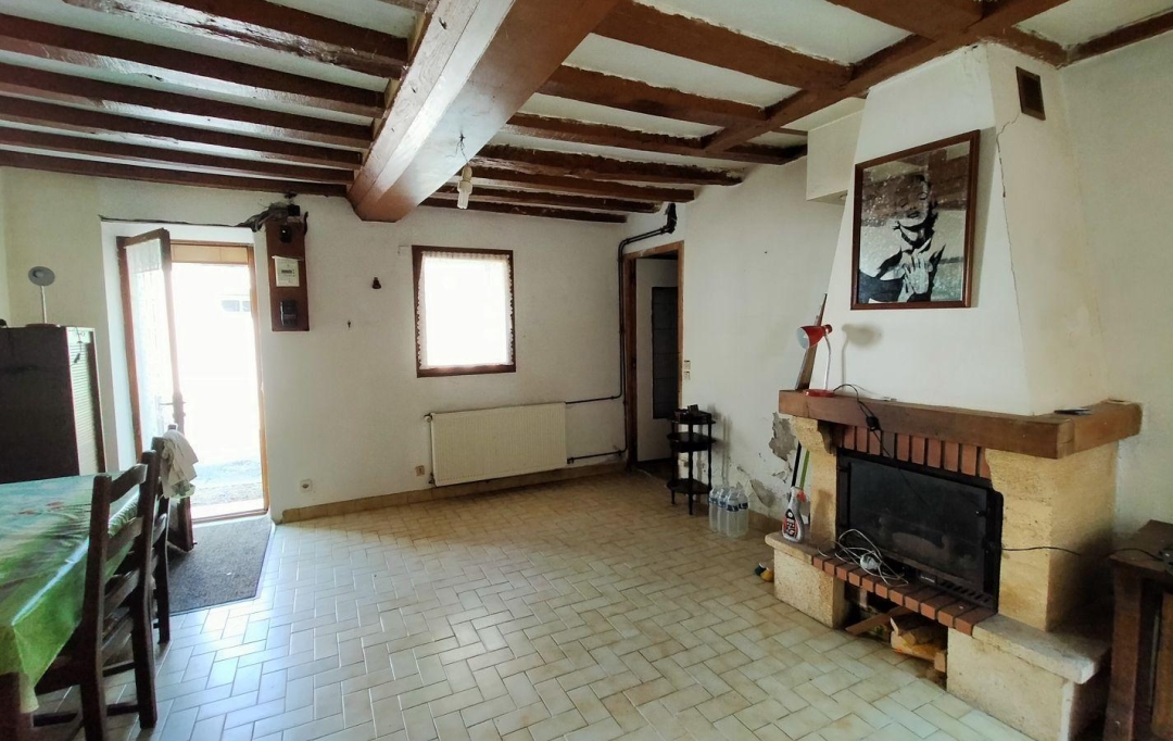 Immobilier des Deux Rives : Maison / Villa | SAINT-AUBIN-DU-DESERT (53700) | 68 m2 | 35 000 € 
