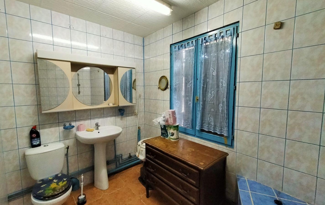 Immobilier des Deux Rives : Maison / Villa | SAINT-AUBIN-DU-DESERT (53700) | 68 m2 | 35 000 € 