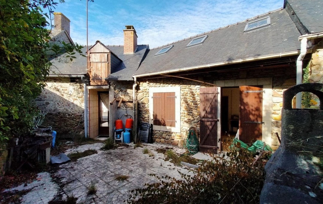 Immobilier des Deux Rives : Maison / Villa | SAINT-AUBIN-DU-DESERT (53700) | 68 m2 | 35 000 € 